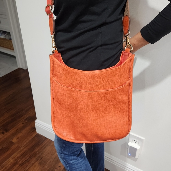 Crossbody bag messenger bag handbag Like Ahdorned Vegan Leather - Picture 10 of 10